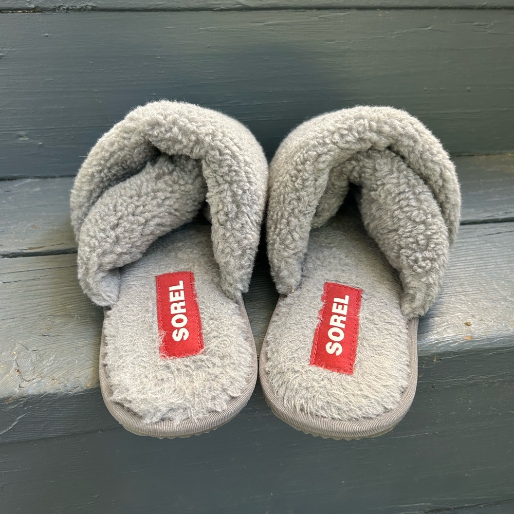 SOREL Go Mail Run Slippers - Picture 12 of 13